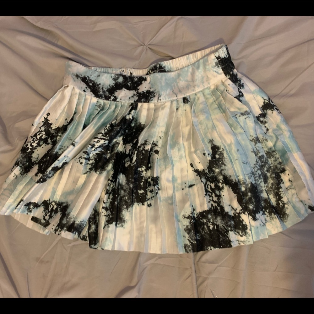 Est 1946 medium skirt